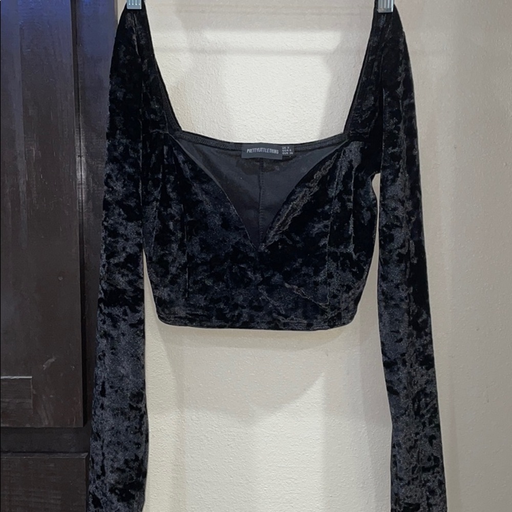 Velvet Crop